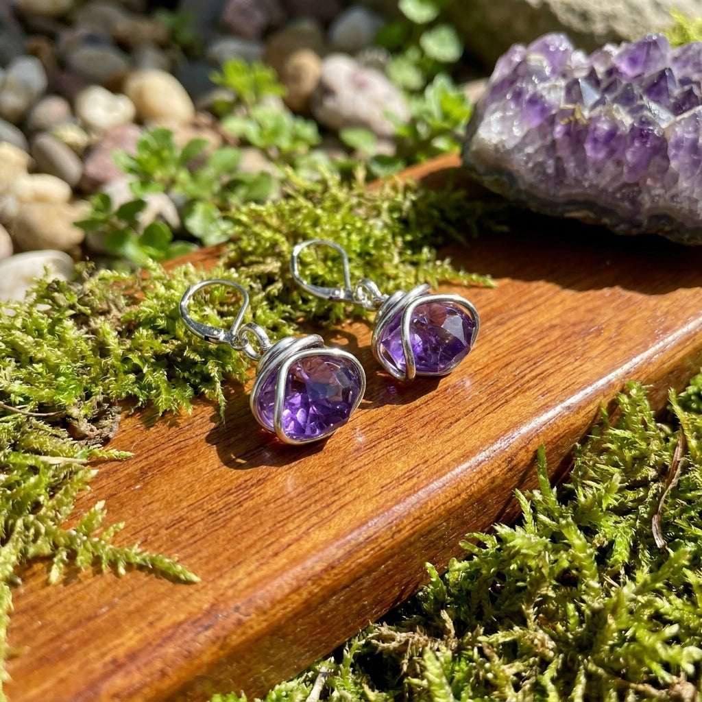 Cercei Minimalist Amethyst Whisper – Cristal Mov-Violet