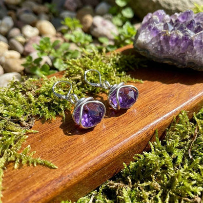 Cercei Minimalist Amethyst Whisper – Cristal Mov-Violet