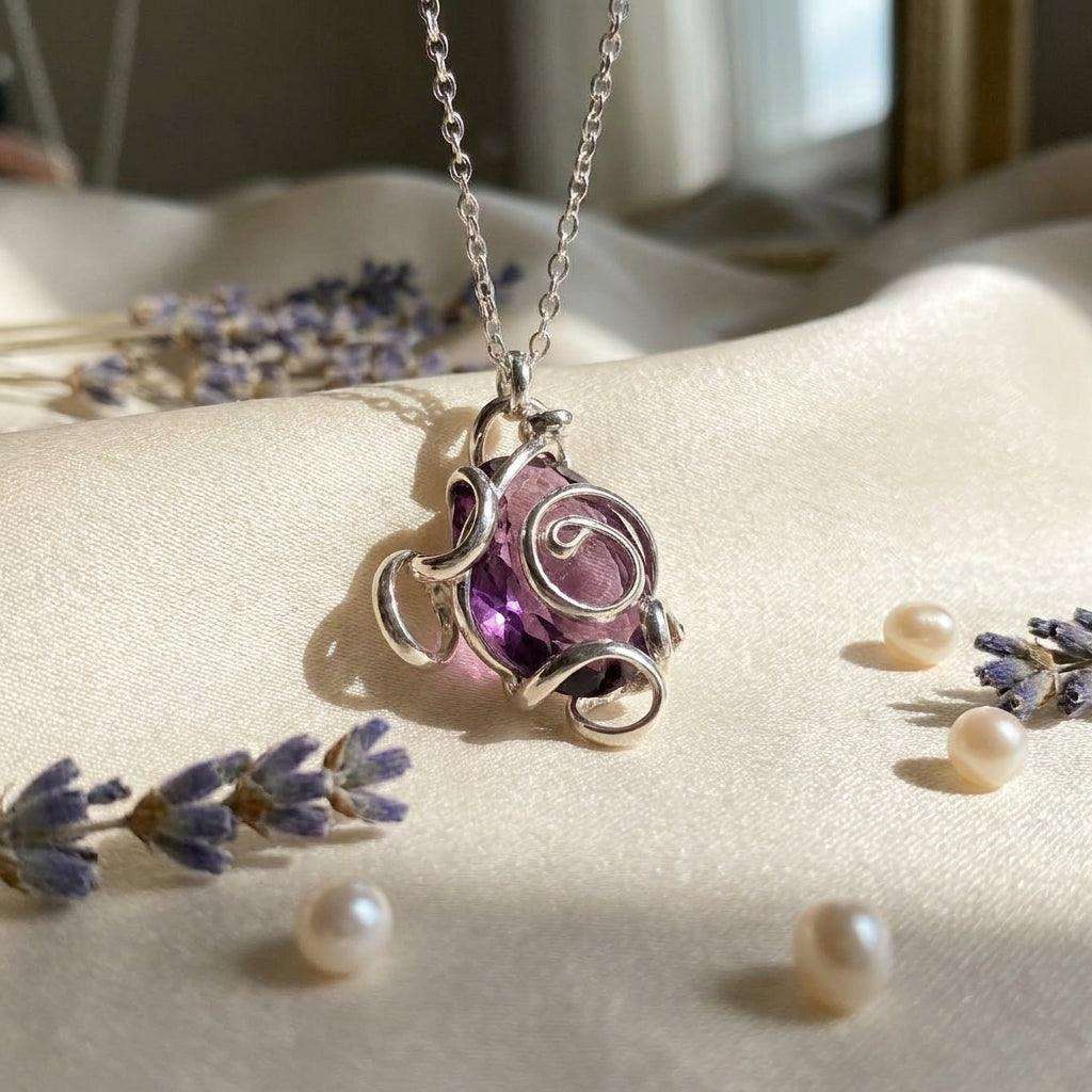 Colier "Magenta Heartbeat" - Geoma.ro