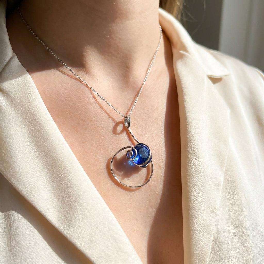 Colier / Pandativ „Aura” – Cristal Albastru - Geoma.ro