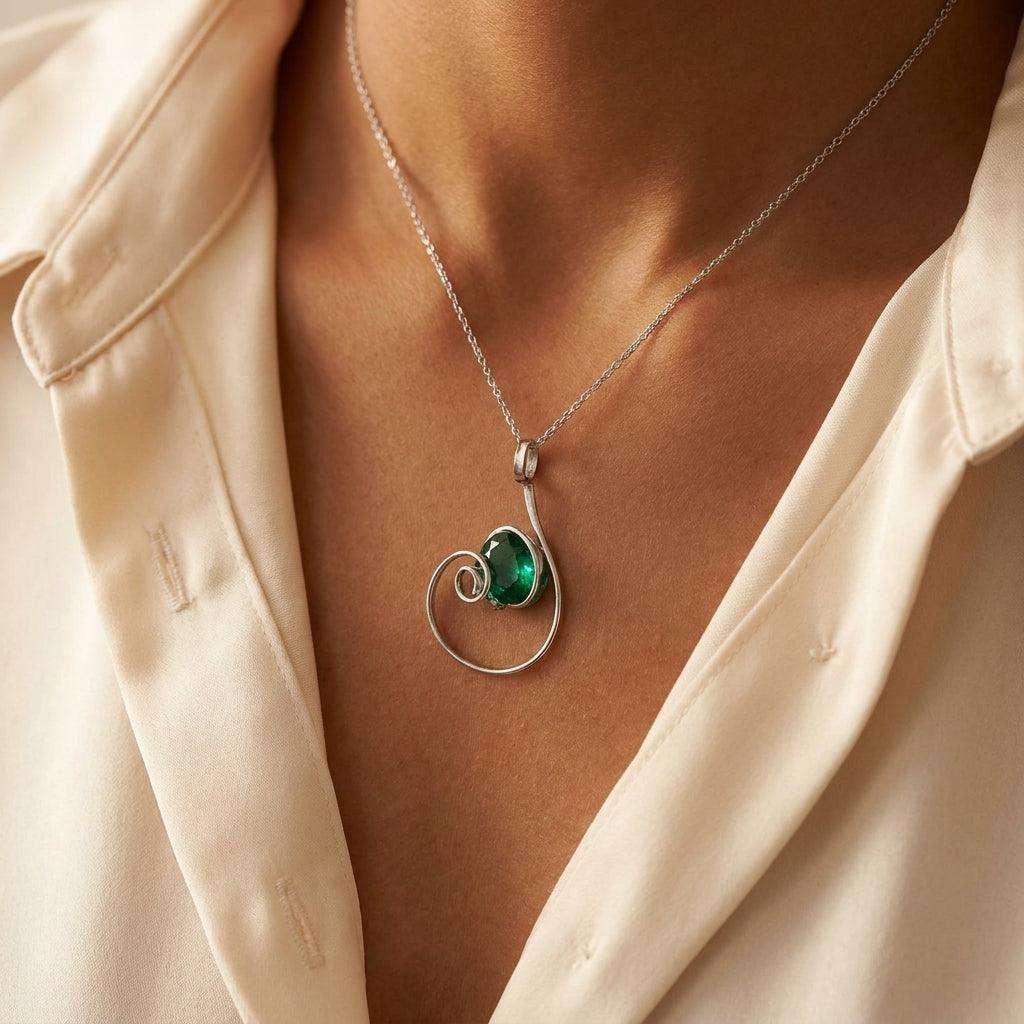 Colier Emerald Spiral – Cristal Verde Smarald