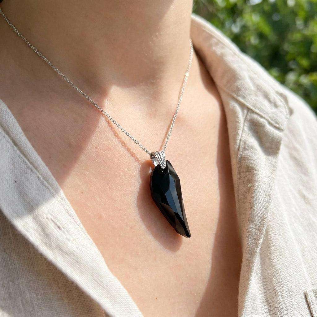 Colier "Obsidian Blade"