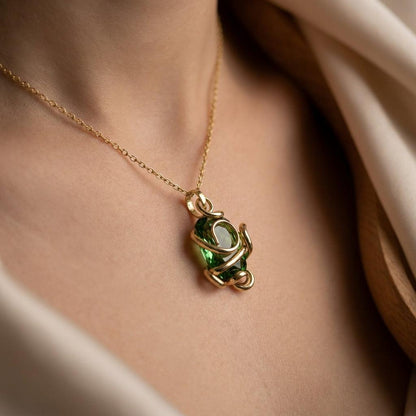 Colier Elegant "Emerald Queen" - Geoma.ro