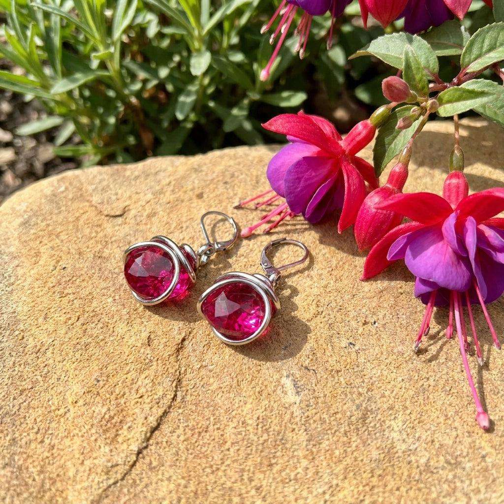 Cercei Statement Fuchsia Swirl – Sferă Cristal Roz Intens - Geoma.ro