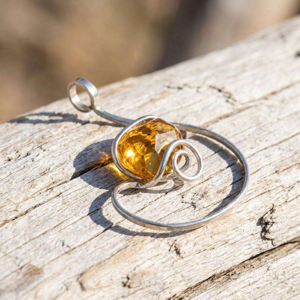 Colier Statement Amber Spiral - Geoma.ro