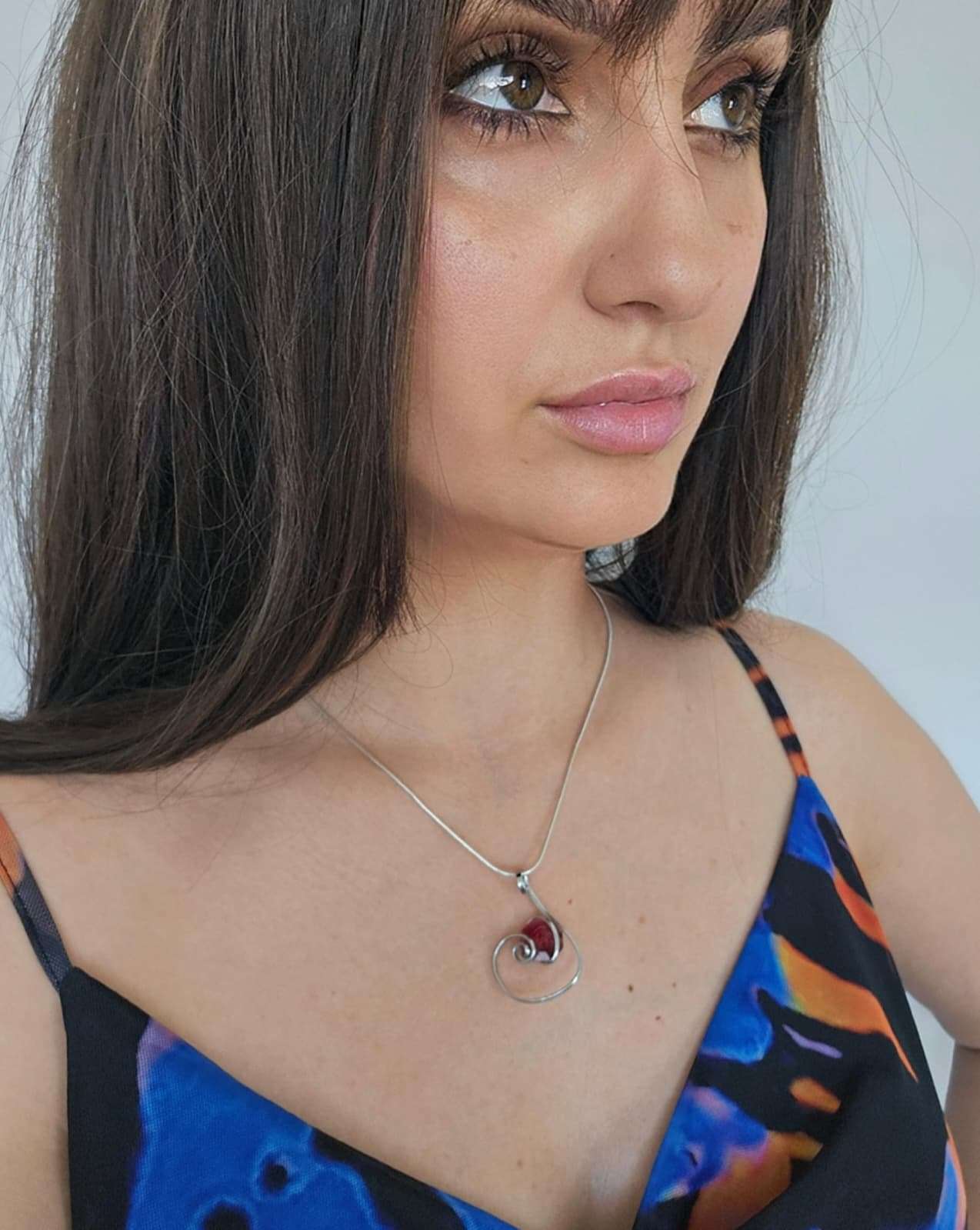 Colier Minimalist Aura – Cristal Roșu Rubin - Geoma.ro