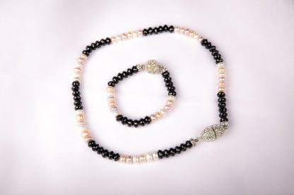 Set "Midnight Pearl" – Colier și Brățară - Geoma.ro